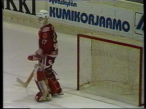 JyP HT -Ässät 17.11.1985 Part 3