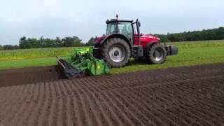 Ebe Terpstra met 7 mtr Valentini overtopfrees