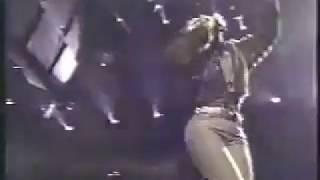 Mary J. Blige - Everyday It Rain (Live)