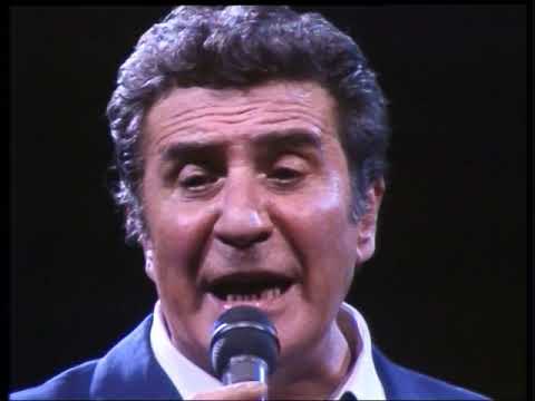 L'indifférence l'Olympia 2 11 1988 Bécaud