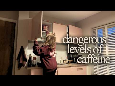 Dangerous Amount of Coffee? / VLOGUARY 14