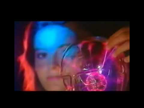 Pleasure Game - Activez les Plaisirs (Love is Calling) (1992)