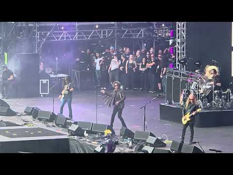 Alice In Chains - Fairies Wear Boots (Black Sabbath cover) / Back To The Beginning Birmingham