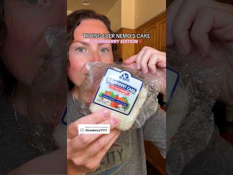 Trying EVERY Nemo's Cake: Strawberry Edition 🍓 | Food Review #dessert #foodreview