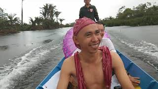 preview picture of video 'Susur Sungai Menikmati Indahnya Alam di Daerah Rawa di Ds. Sungai Ritas Kec.CLS Kabupaten Tapin 2018'