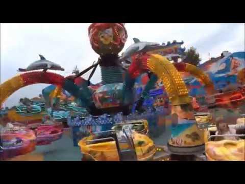 Karussell Octopussy auf der Kirmes in Rhede - Kirmesfahrgeschäft auf Rummelplatz