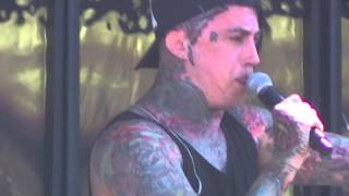 Falling in Reverse  &quot;Rolling Stone&quot; Live at Vans Warped Tour (Chula Vista)