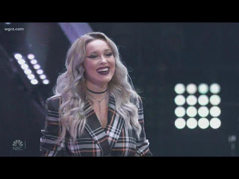 Cami Clune competes in the knockouts