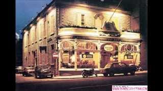 A Band Called "Uh?" Julian Cope & Ian McCulloch play 'Louie Louie' & 'Jefferson Davis' in 1978.