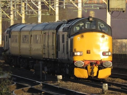 37608 TNT 37606 1Q77 Longsight - Derby RTC at Stockport 28/01/16