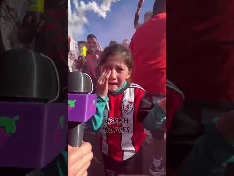 🗣LO AMO A RIVER🥹❤️