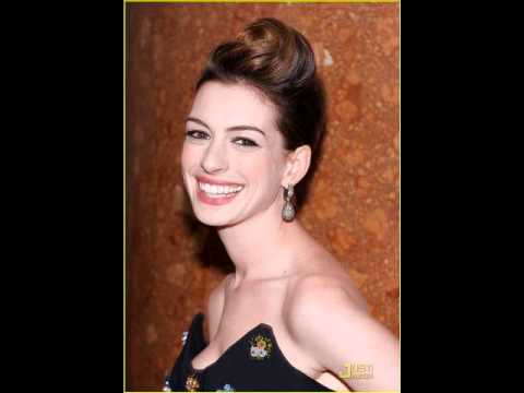 anne hathaway was funny on snl