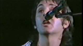 Paul McCartney - Blackbird (Live Version fom 70s)
