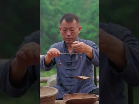 ancient china  shampoo making in home.