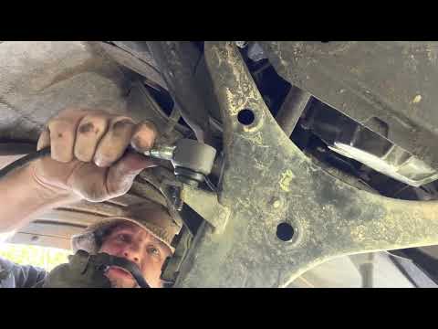 Installing MOOG front sway bar links on a Honda Element