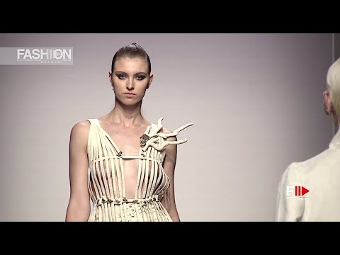 A HUMMING WAY by SWETA AGRAWAL ALTAROMA International Couture 2019 Rome - Fashion Channel