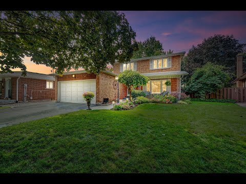 44 Malcolm Crescent, Brampton