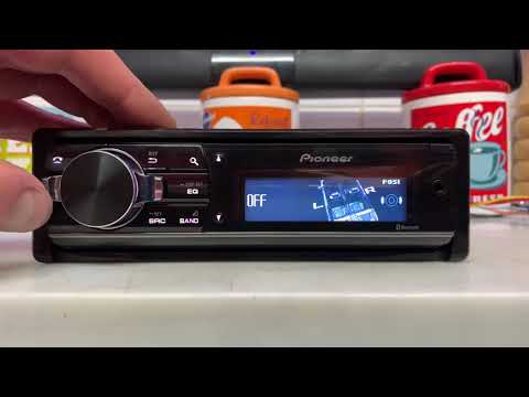 Pioneer DEH 80PRS quick flyby.