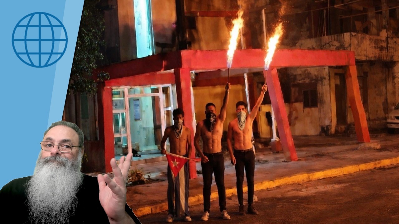 CUBANOS QUEIMAM sede do PARTIDO COMUNISTA de CUBA em REVOLTA pelo COLAPSO ECONÔMICO do COMUNISMO