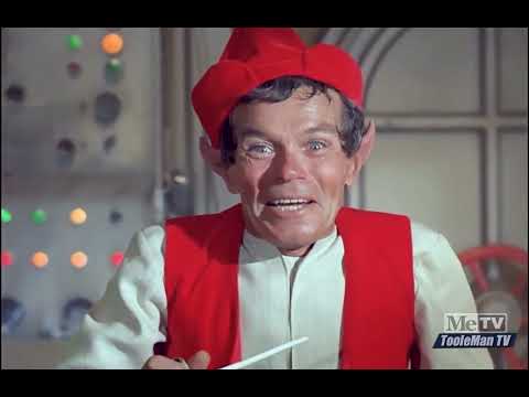 Voyage to the Bottom of the Sea S4E15 Terrible Leprechaun Remastered HDTV Episode