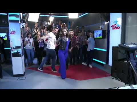 Natalia Oreiro - Aprendiendo los Rusos cumbia (20.3.2019) [3]