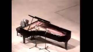 Keith Jarrett's incredible use of ostinato (Live in Tokyo 1984 - Encore)