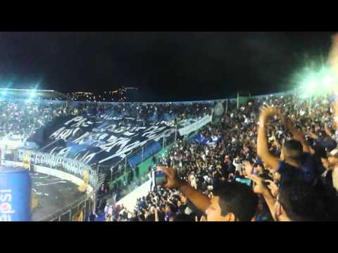 "Sale ciclón! #Motaguasoy" Barra: Revolucionarios 1928 &bull; Club: Motagua