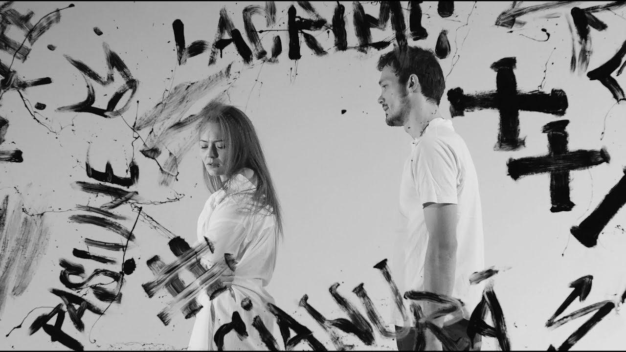 F.Charm ft. Oana Marinescu — Coroana