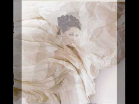 Lucie Bílá-Být dítětem svítícím