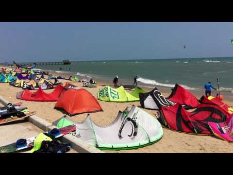 Wind and Kite surfing in Sam Roi Yot
