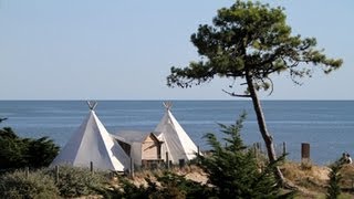 preview picture of video 'Camping Domaine les Moulins video review'