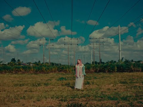 Psylosia - don't pretend we're still the same (Music Video)