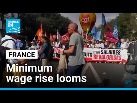 Minimum wage increase could come early as France braces for protests