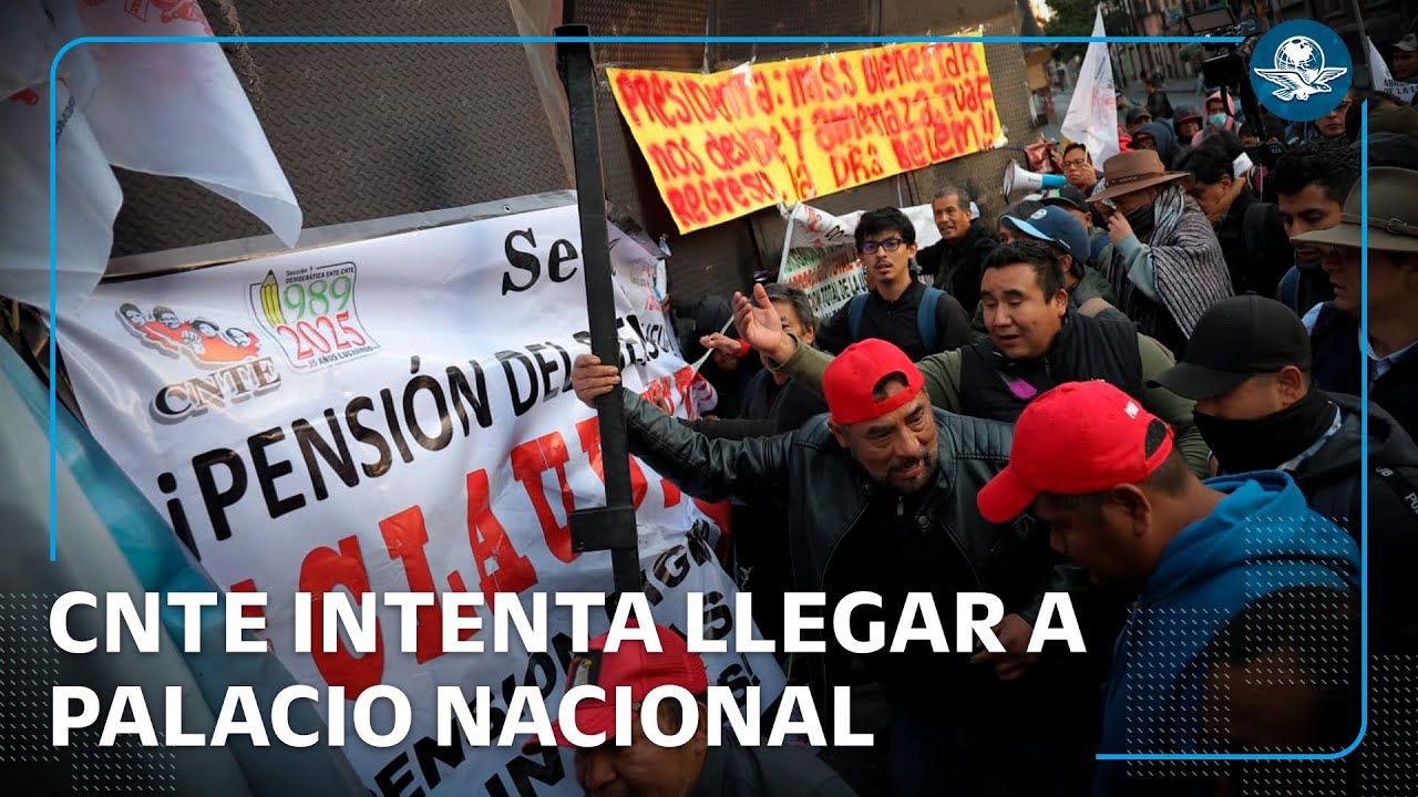 Maestros de la CNTE llegan a Palacio Nacional para iniciar jornada de protesta