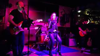 The CJuice - Cranberries Tribute Band - Time Is Ticking Out LIVE@Jayson Irish Pub