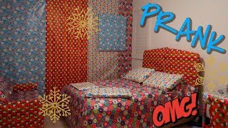 Christmas Wrapping Paper Bedroom Prank on Emma Marie! Vlogmas 2018