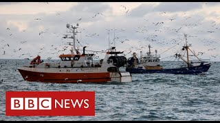UK warns France it may retaliate over fishing threats - BBC News