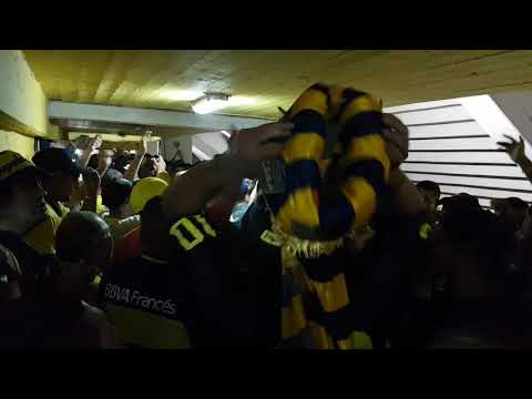 "Previa Jugador nro 12 entran bombos Boca vs Junior 4/04/18" Barra: La 12 &bull; Club: Boca Juniors &bull; País: Argentina
