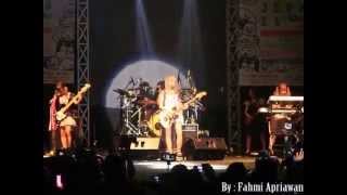 Silent Siren - 八月の夜 (Hachigatsu No Yoru) Live At Indonesia University