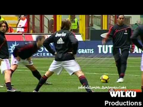 Cristiano Ronaldo vs Ronaldinho 2009/2010
