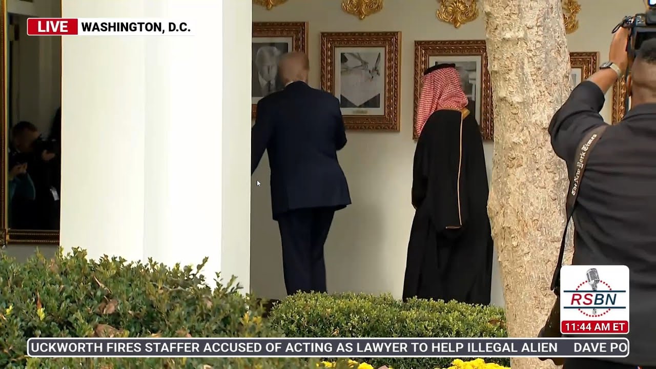 President Trump shows Saudi Prince Mohammed bin Salman the Presidential Walk of Fame. - 11/18/2025