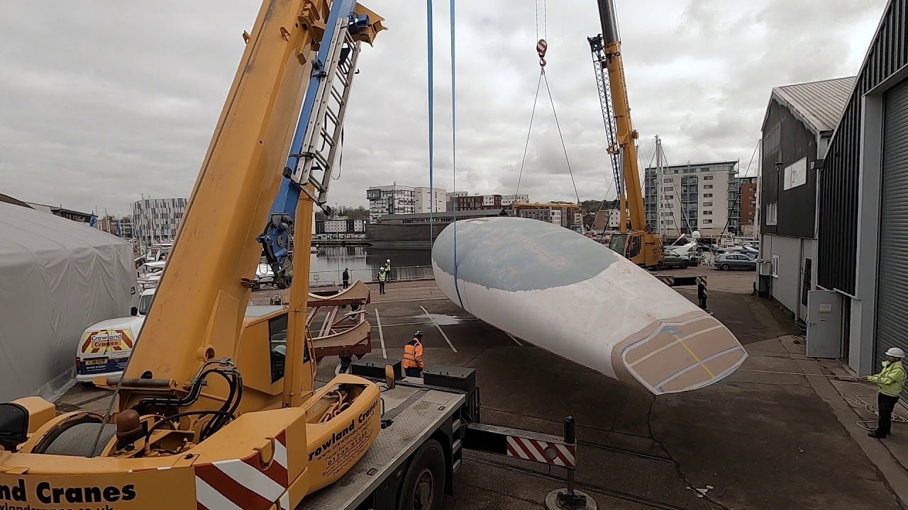 Spirit Yachts DH72 Hull Rollover
