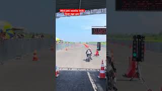 Download lagu Aksi joki wanita Indo Saat nge gas #dragbikeconcept #dragrace #dragbikestart #balap201m mp3