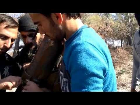 لقاء مع النقيب بلال اوسي اثناء استهداف مقرات النظام في اشتبرق ريف ادلب بقذائف الهاون 120