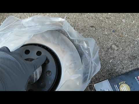 Akebono brake pads best for minimal brake dust, long lasting wear and stopping power