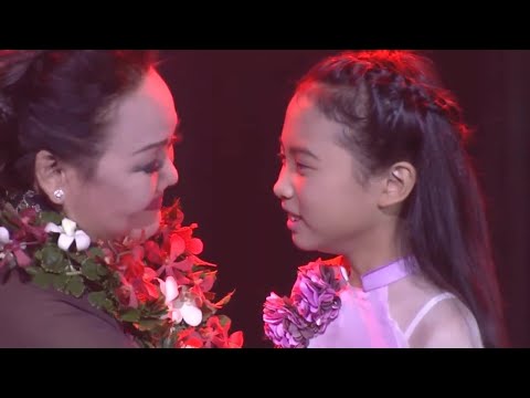 Thể hiện bởi Phương Mỹ Chi