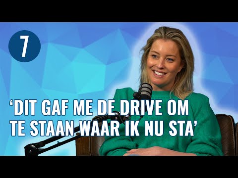 Mariëlle Smit — Mariëlle Smit (Mama Deli) over JEUGD, SCHOOL, en haar strugg