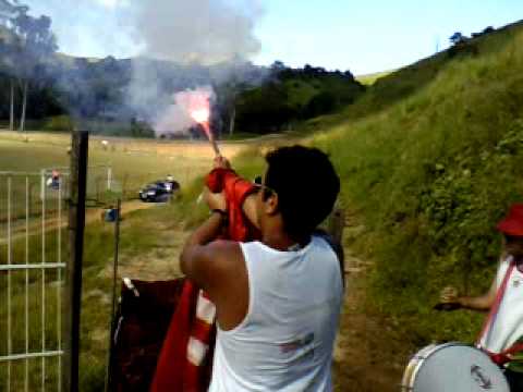 Brava Raça Lusitana - Torcendo de cima do morro.