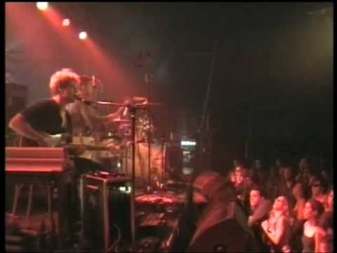 Madensuyu: Tread On Tread Light PUKKELPOP 09