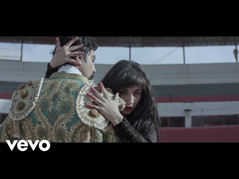Mon Laferte - Se Me Va A Quemar El Corazón